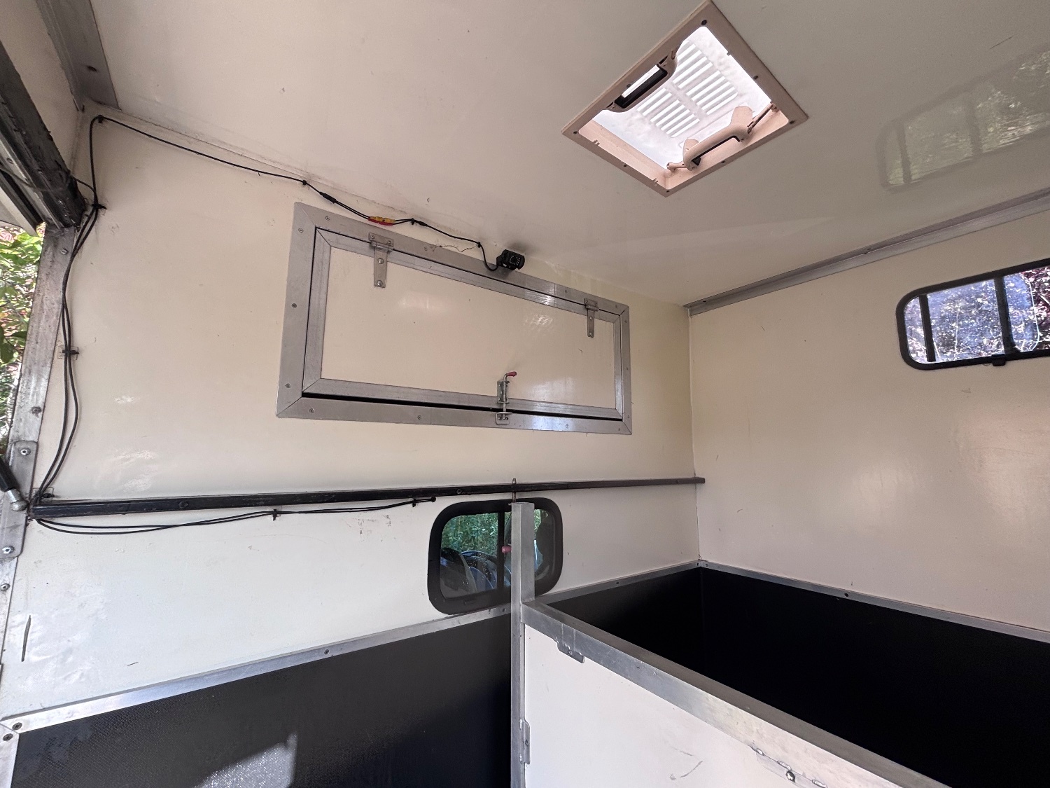 Horseboxes Up to 3.5 Tonnes - Other  Nissan Horsebox