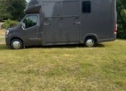 Regent 2 Stallion Renault Horsebox