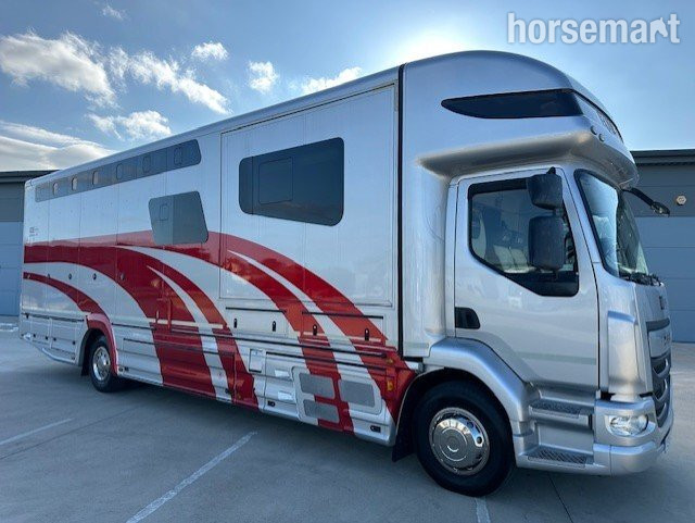 Horseboxes Over 7.6 Tonnes - Equi-Trek Explorer Elite DAF Horsebox in 