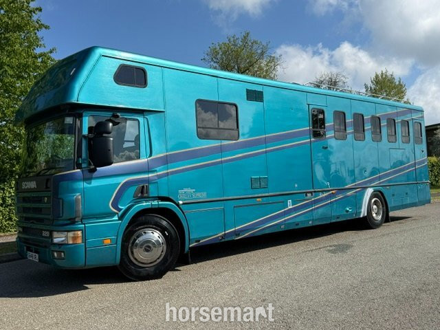 Oakley Supreme  Scania 220  Horsebox in 