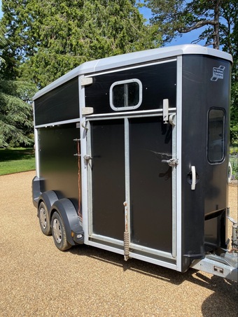Ifor Williams HB511  Horse Trailer