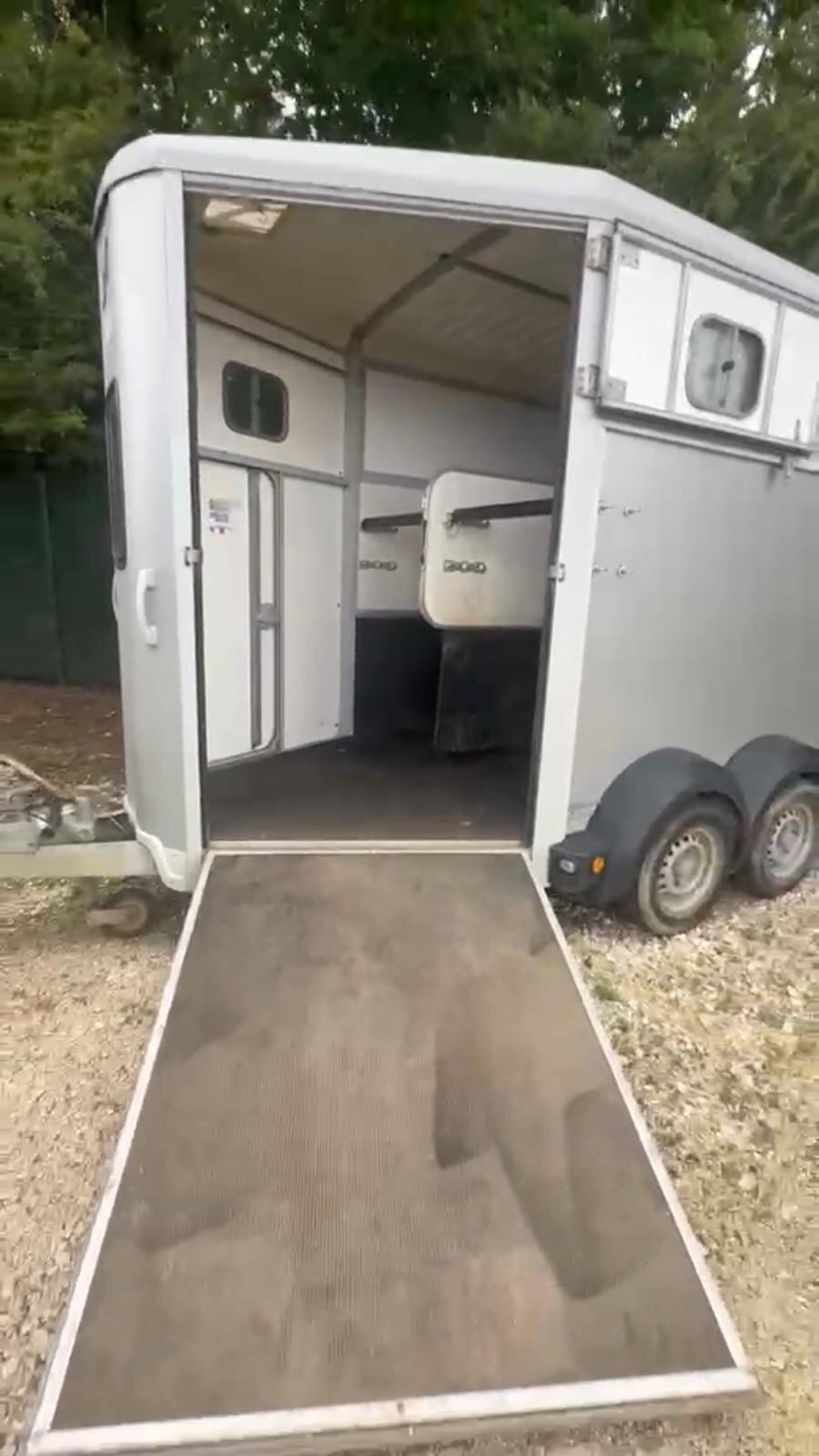 Ifor Williams HB511  Horse Trailer - Horse Trailers