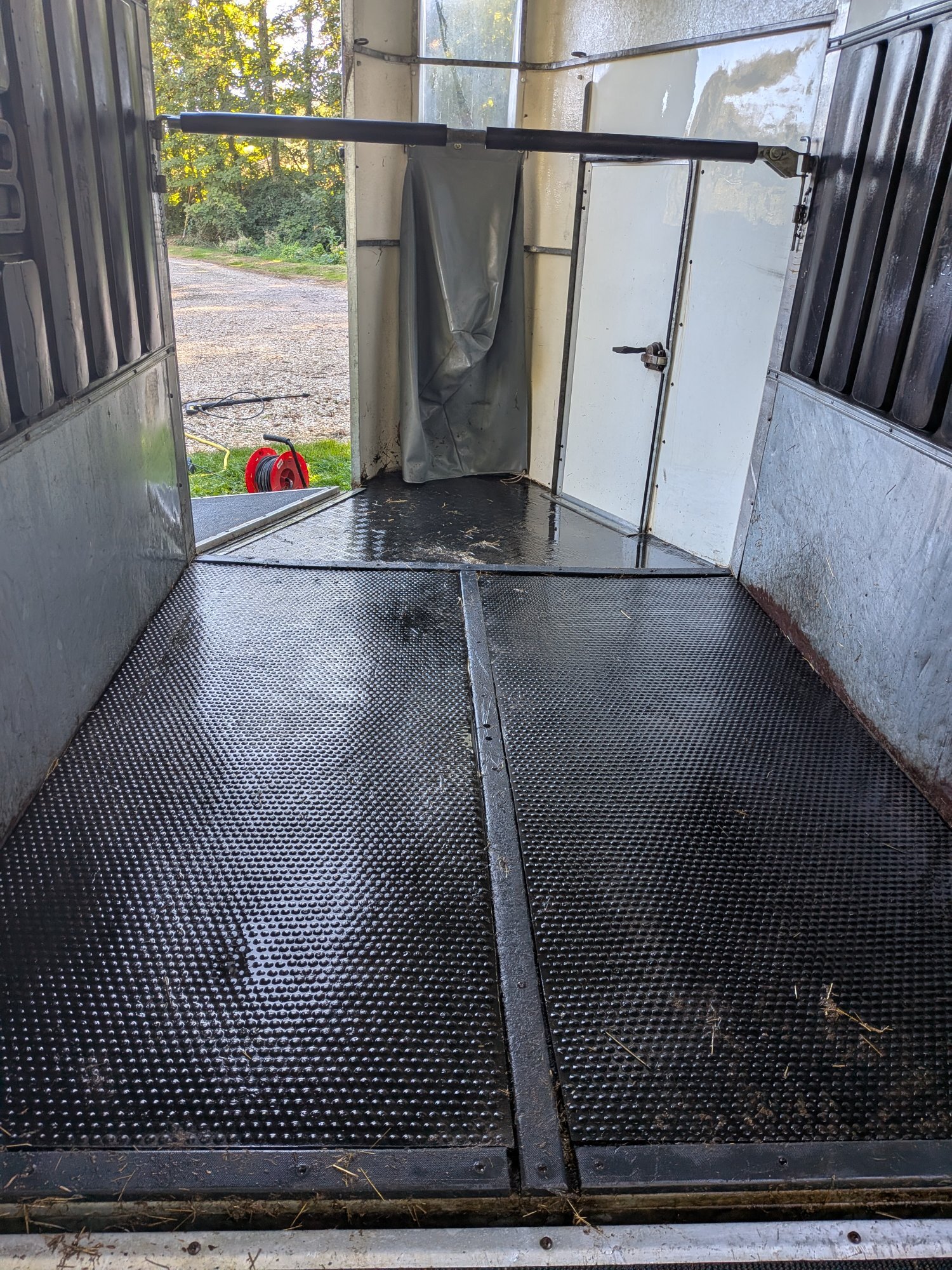 Bateson Deauville  Horse Trailer - Horse Trailers