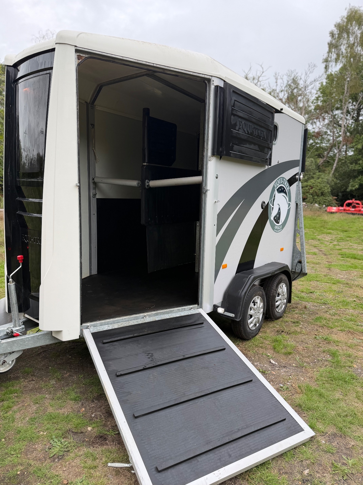 Horse Trailers - Equi-Trek Apollo Launch Edition  Horse Trailer