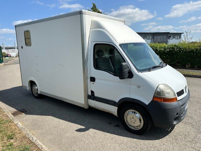 JMS  Renault Horsebox 