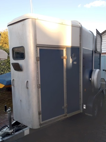 2000 Ifor Williams 505 Horse Trailer