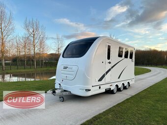 Equi-Trek Multi Treka Excel Horse Trailer