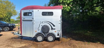 2017 Cheval Liberte Touring Countryman Horse Trailer