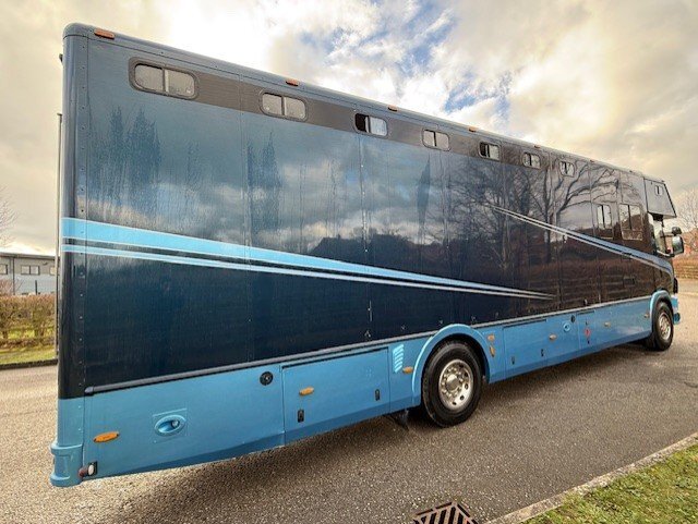 Horseboxes Over 7.6 Tonnes - Whittaker  Scania Horsebox in 