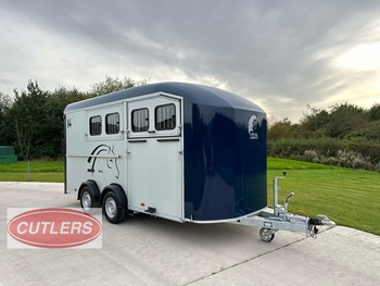 Cheval Liberte MAXI 4 Horse Trailer