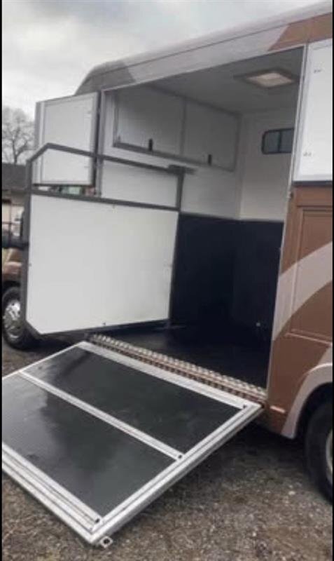 Horseboxes 3.6-7.5 Tonnes - Hossbox Wildtrack Weekender Fiat Horsebox