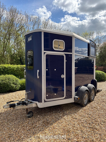 Ifor Williams HB506  Horse Trailer