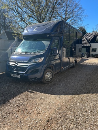 2022 Citroen Relay Horsebox