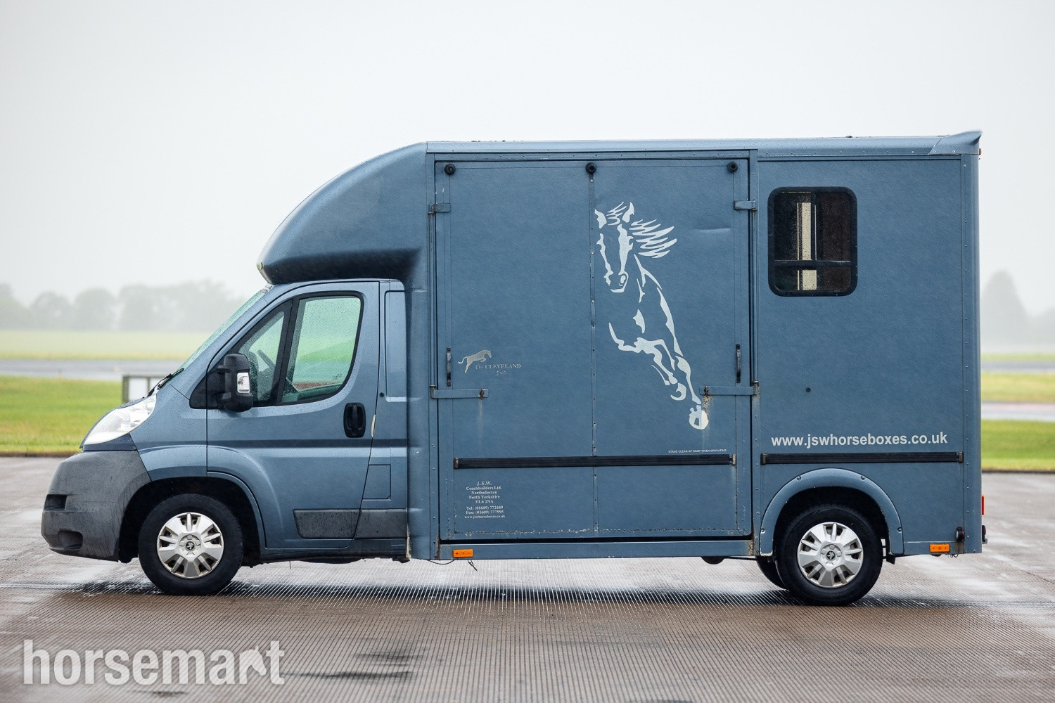  JSW  Peugeot Horsebox