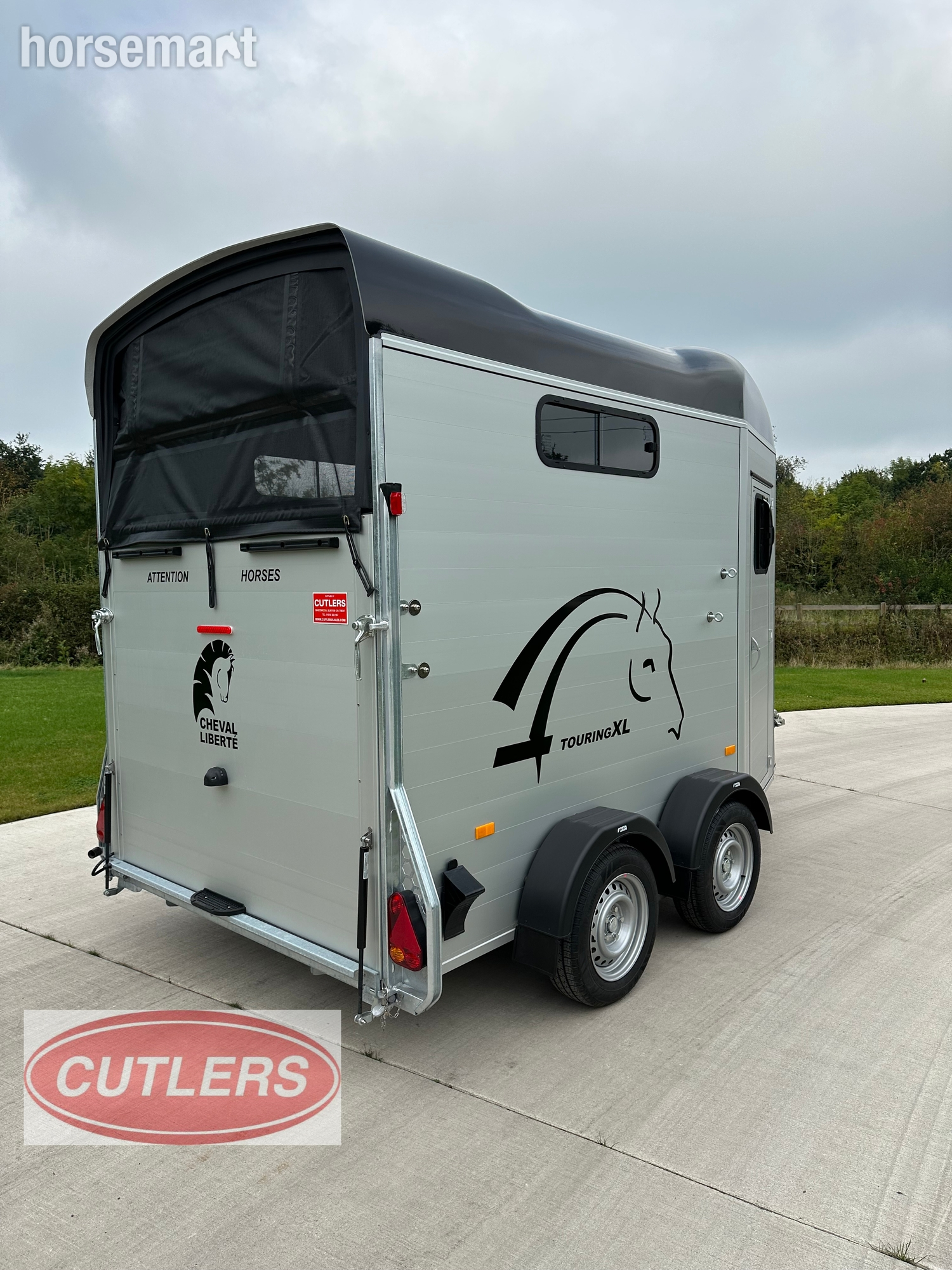 Horse Trailers - Cheval Liberte Touring XL  Horse Trailer in 