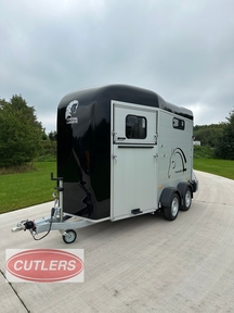 Cheval Liberte Touring Country XL Horse Trailer