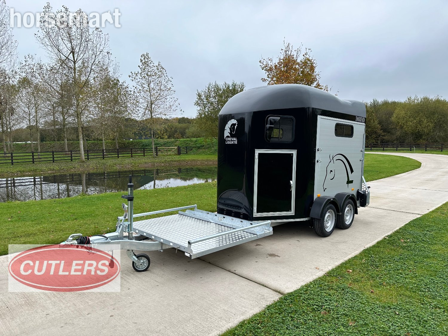 Cheval Liberte Gold Marathon  Horse Trailer in 