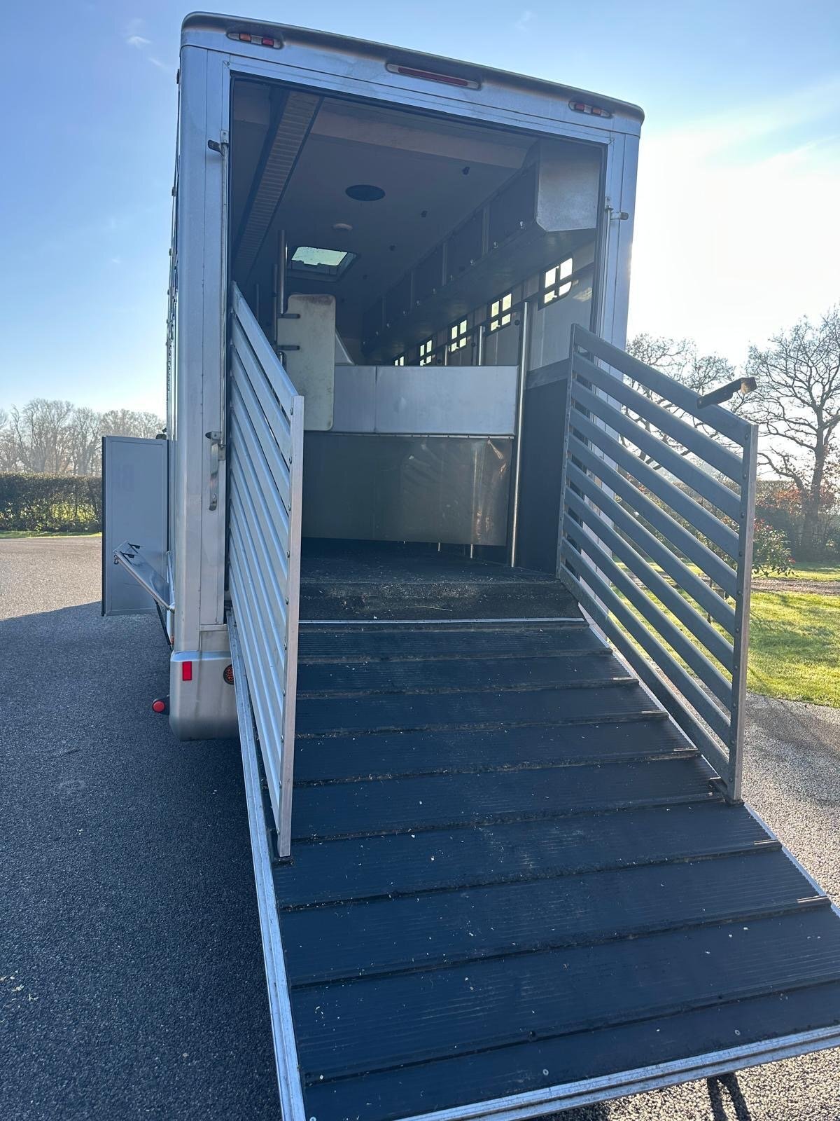 SCANIA  Scania Horsebox - Horseboxes Over 7.6 Tonnes in 