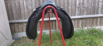 17" Black Country Classic