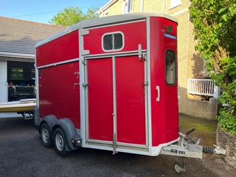 Ifor Williams HB511  Horse Trailer