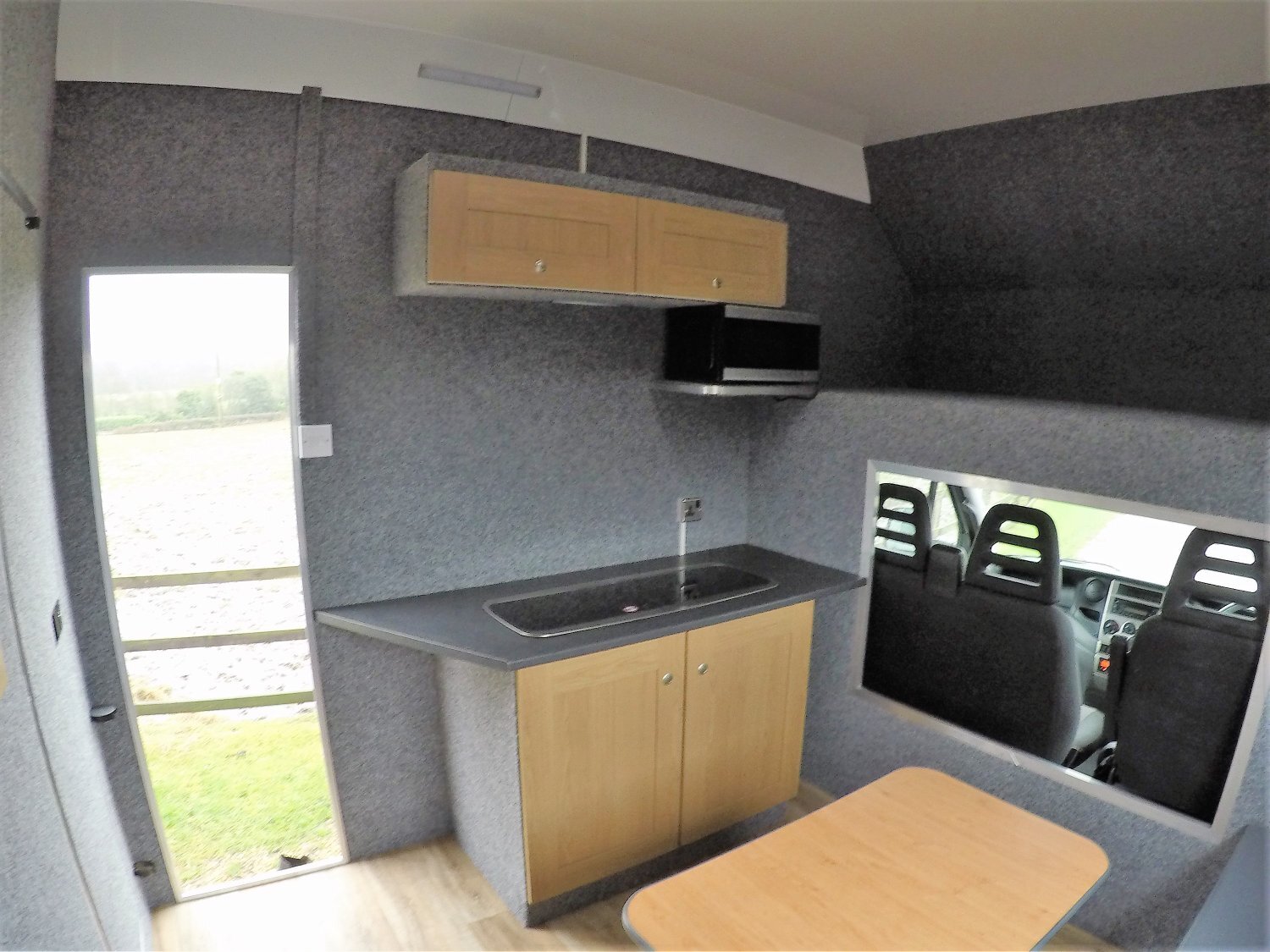 Trevett & Smith  7T Iveco Horsebox - Horseboxes 3.6-7.5 Tonnes in 