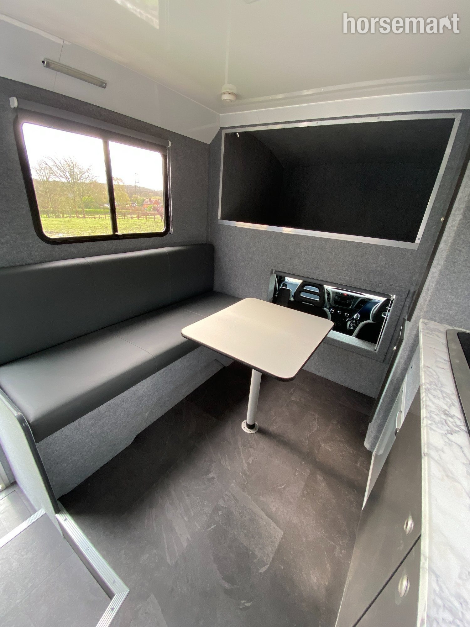  Trevett & Smith  7T Iveco Horsebox