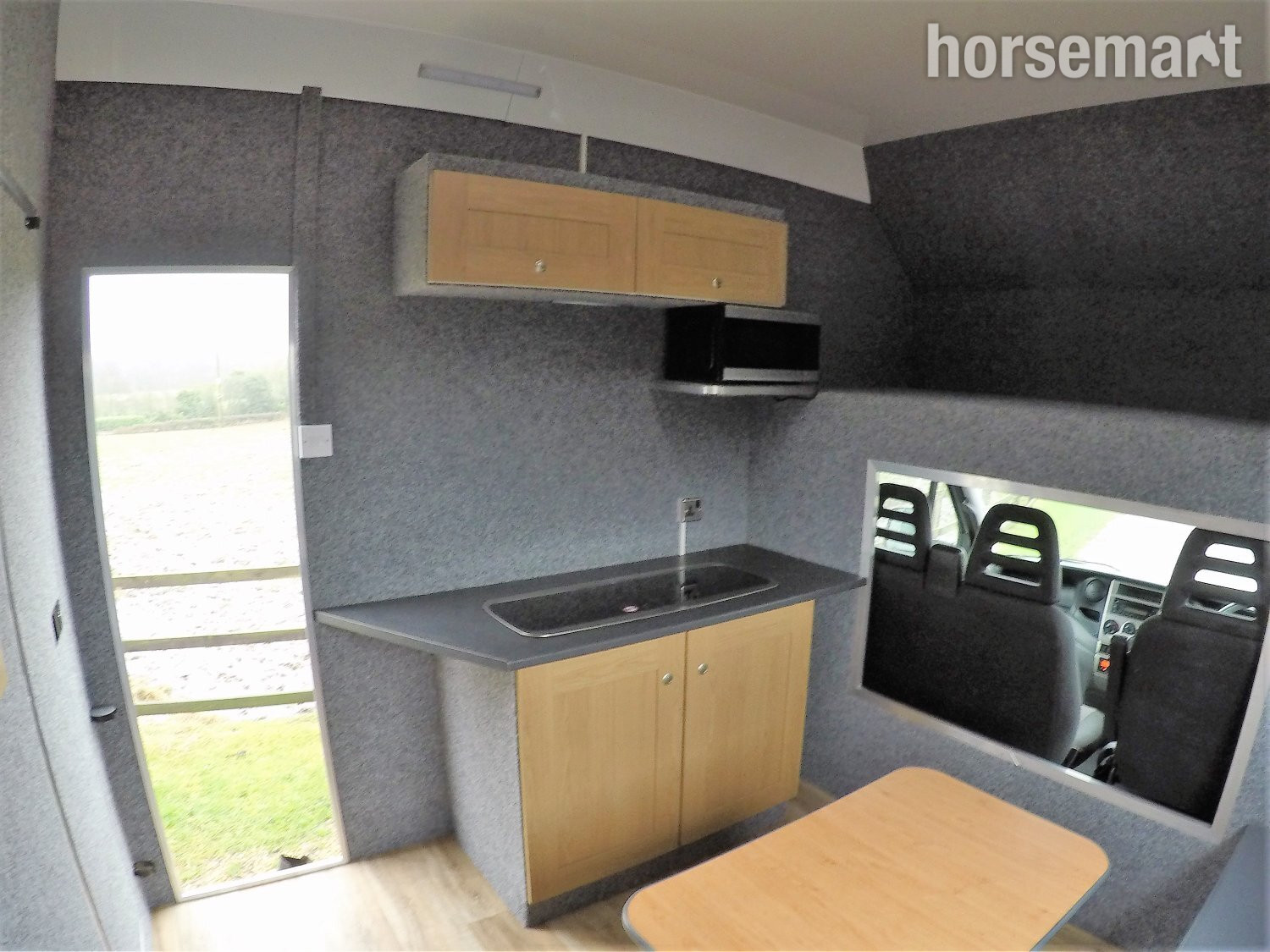 Trevett & Smith  7T Iveco Horsebox - Horseboxes 3.6-7.5 Tonnes in 