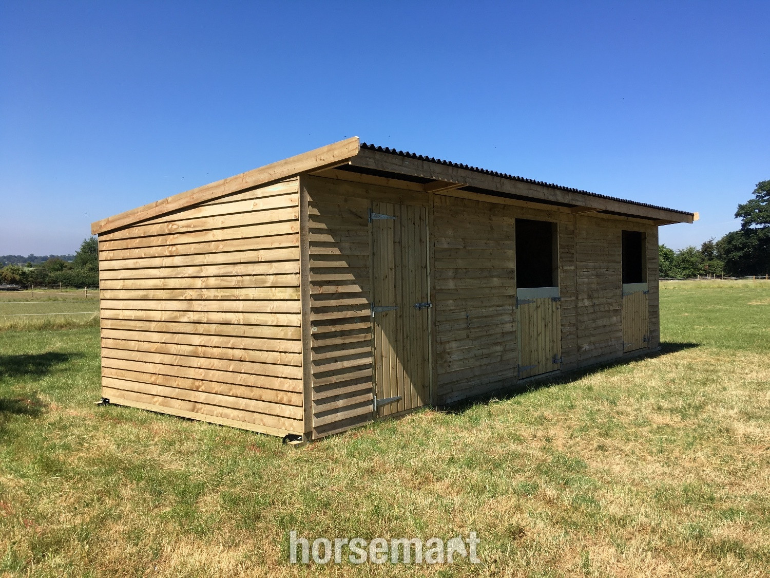 12'x24' Mobile field shelter/stable block + 6' tackroom  