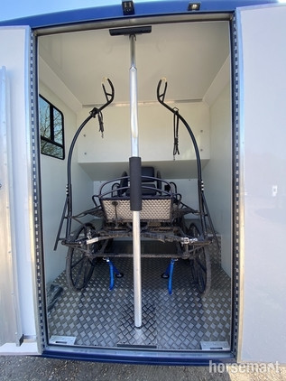 Trevett & Smith Carriage Box  Horsebox - Horseboxes Up to 3.5 Tonnes