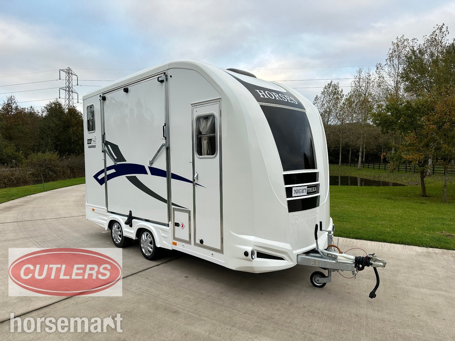 Equi-Trek Night-Treka Excel  Horse Trailer in 