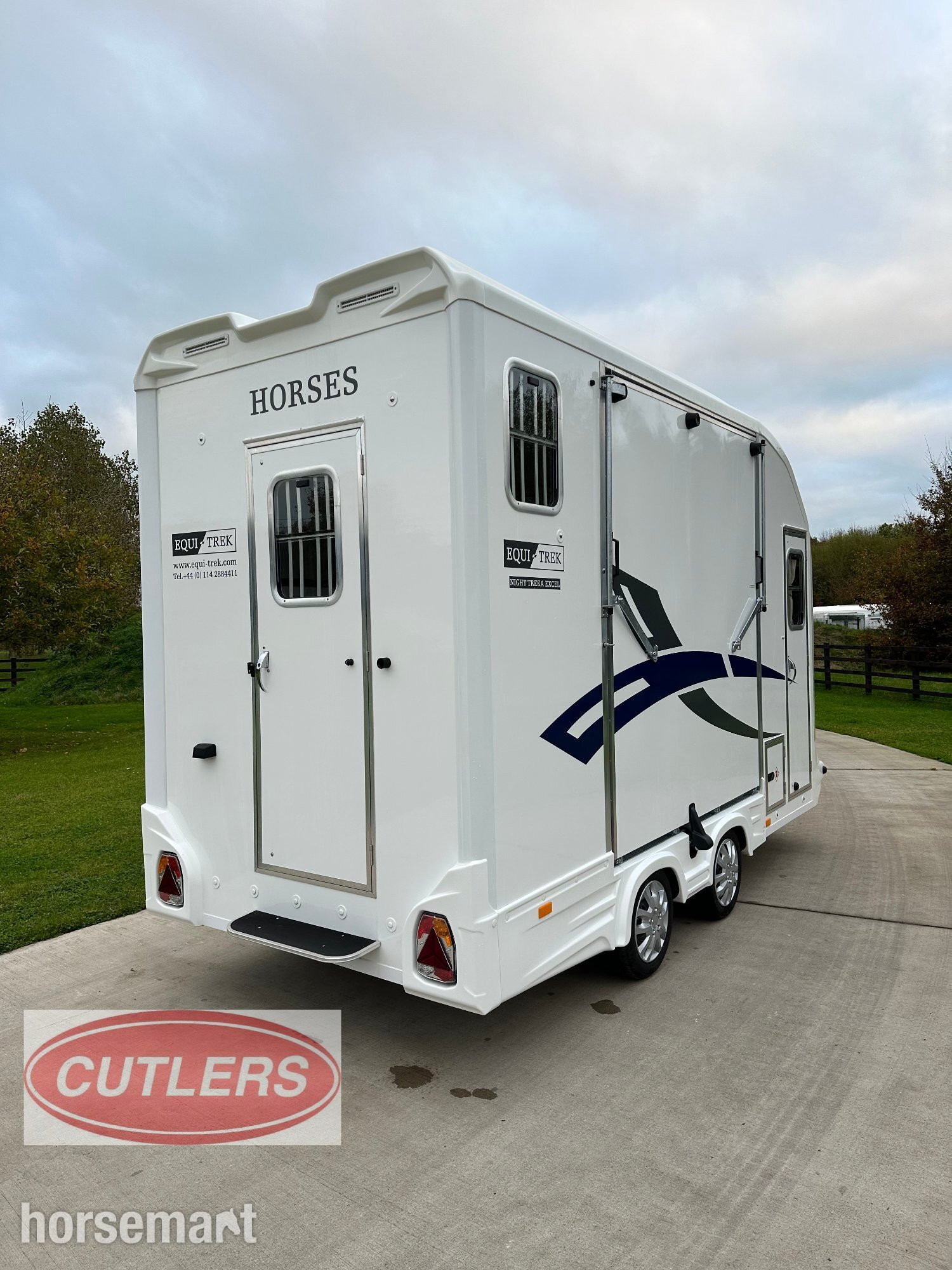 Horse Trailers - Equi-Trek Night-Treka Excel  Horse Trailer in 