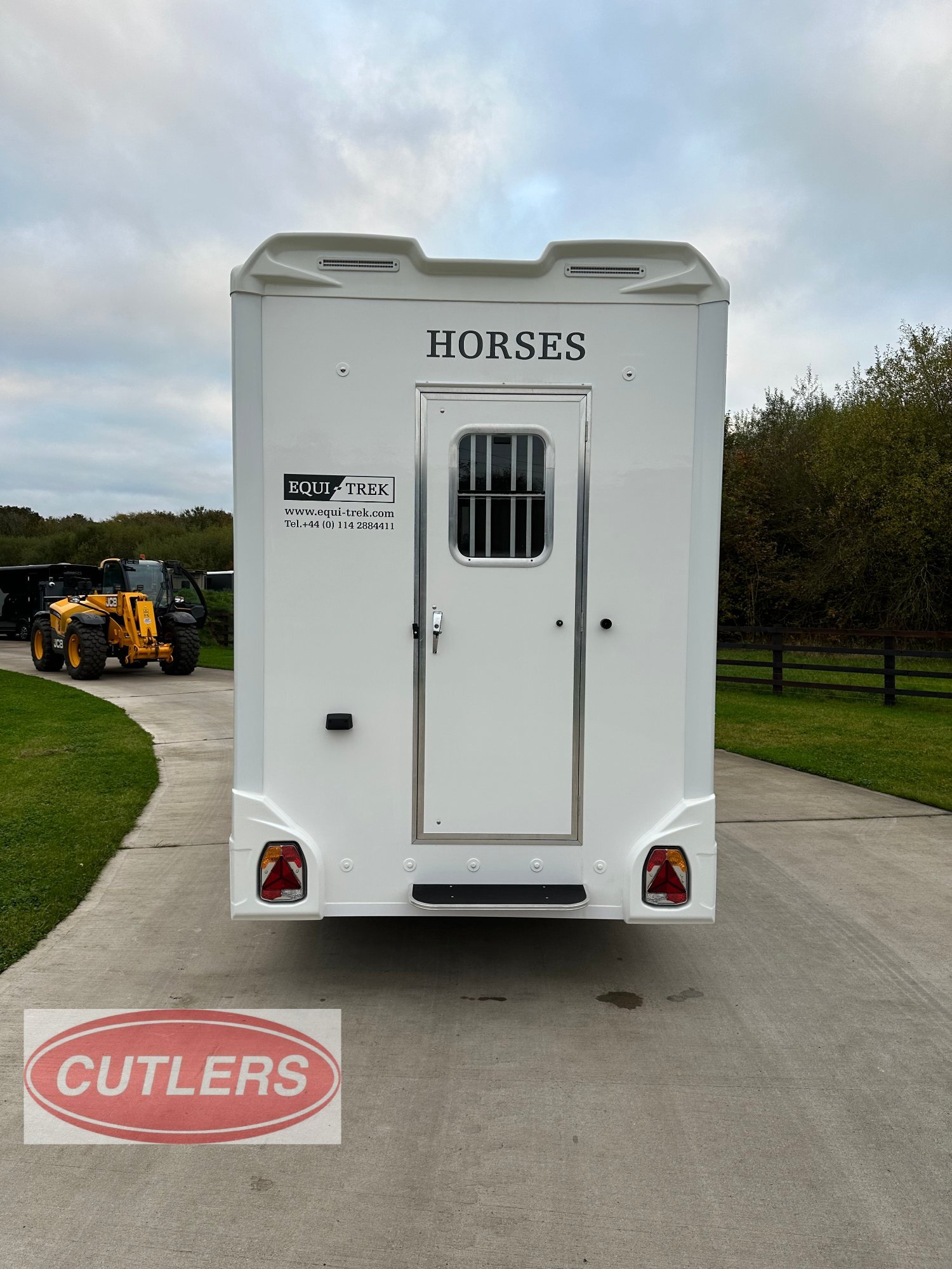 Equi-Trek Night-Treka Excel  Horse Trailer 