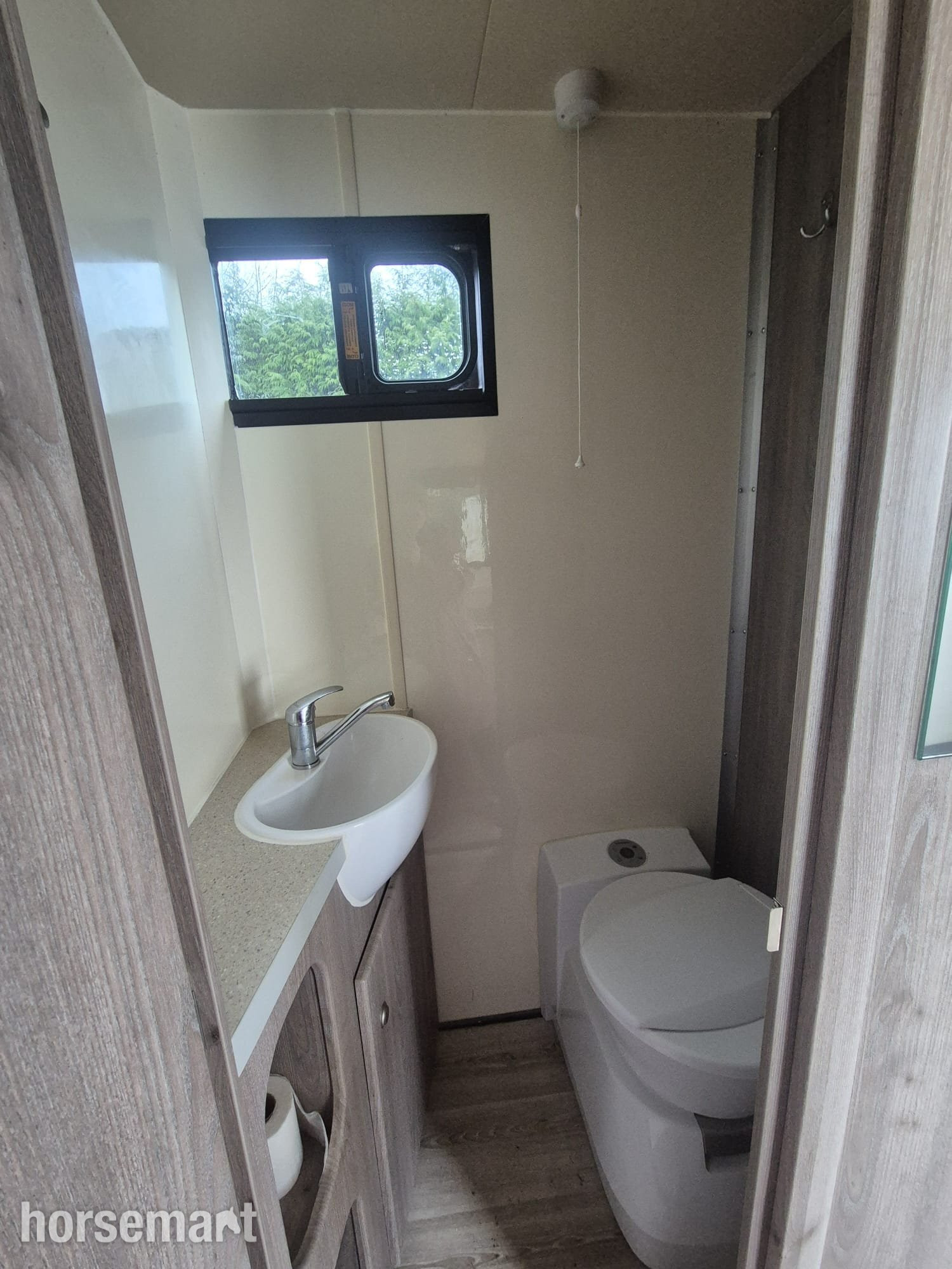 Horseboxes 3.6-7.5 Tonnes - Equi-Trek Valiant Peugeot Horsebox in 