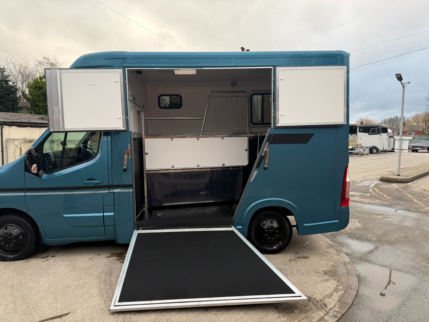 Liberty  Renault Horsebox - Horseboxes Up to 3.5 Tonnes in 
