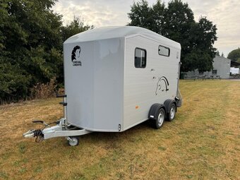 2023 Cheval Liberte Multi Max Horse Trailer
