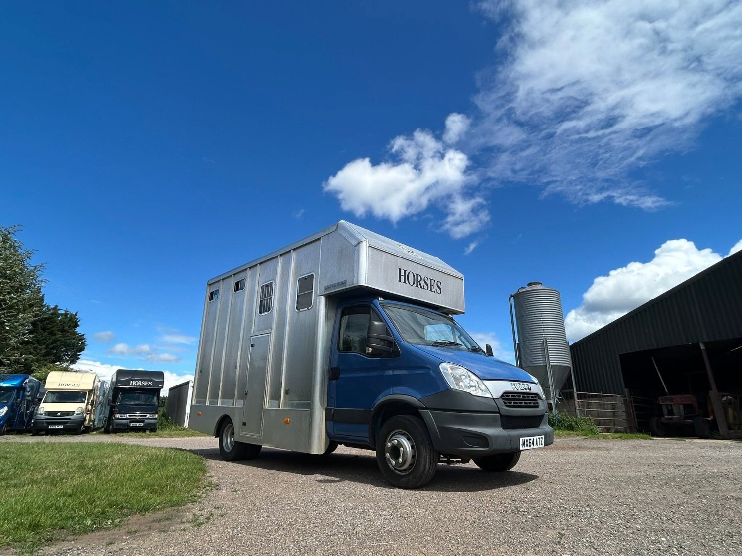 Peper Harow Trophy Twin SWB Iveco Horsebox