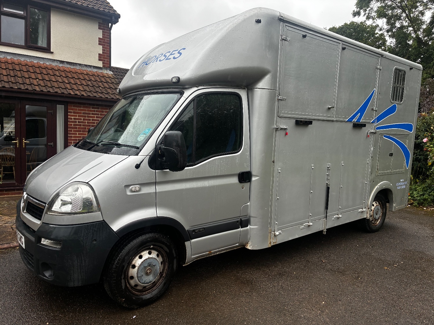 Equestrivan  Vauxhall Horsebox