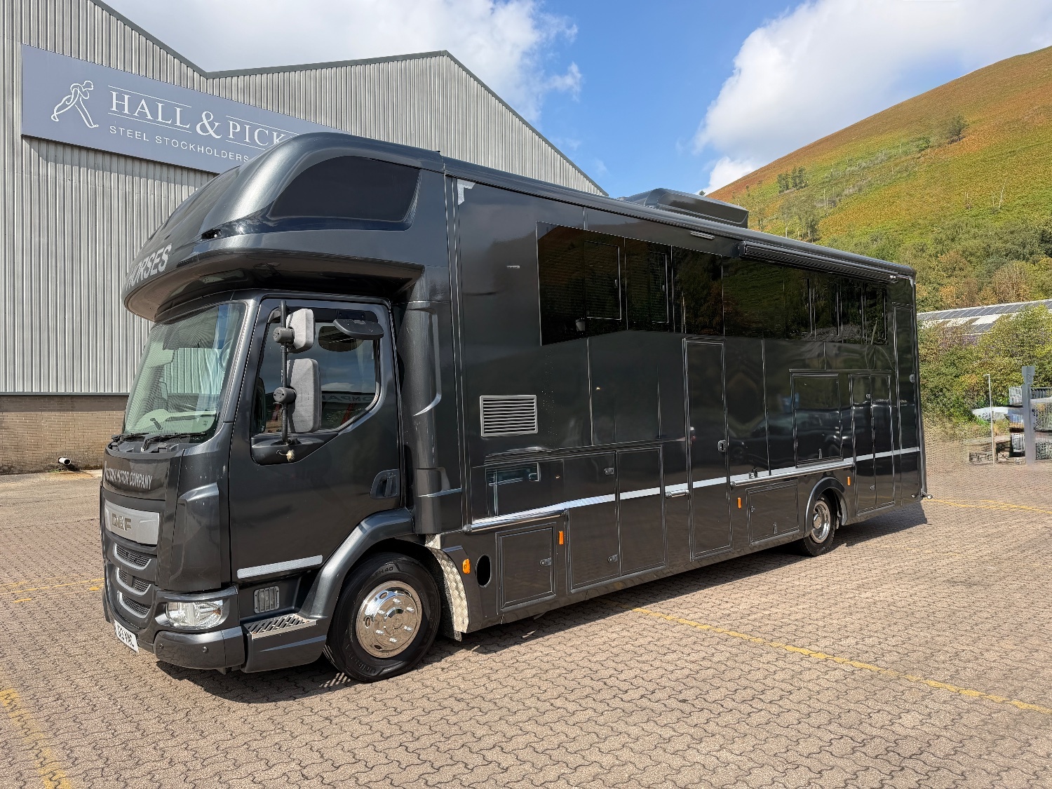 JC  Daf Trucks Horsebox 