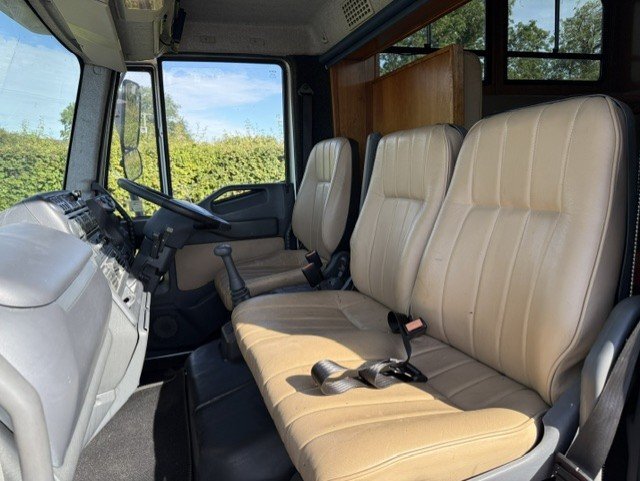 Equicruiser Coach build Iveco Eurocargo 75E17 Horsebox 