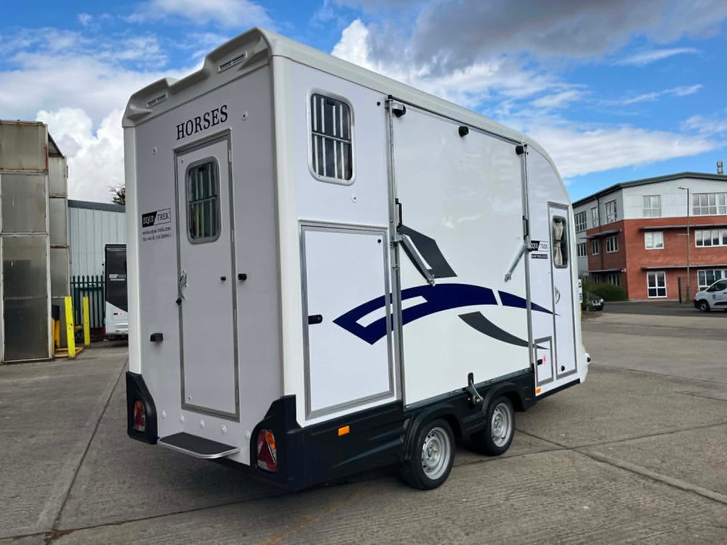 Equi-Trek Night-Treka Excel  Horse Trailer - Horse Trailers in 