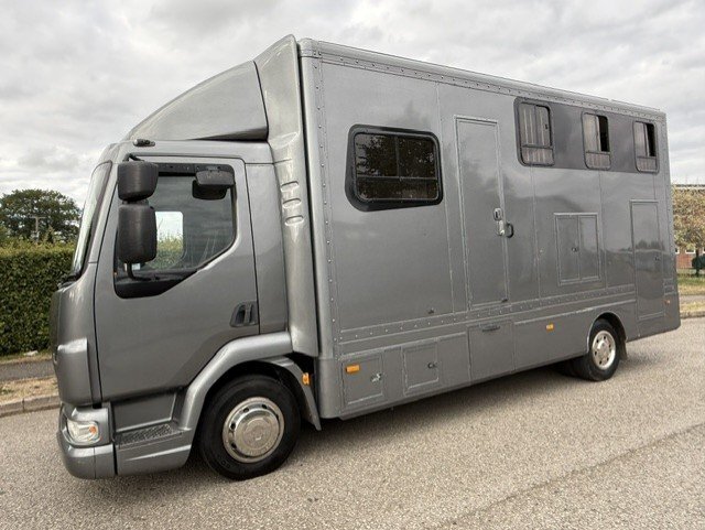Horseboxes 3.6-7.5 Tonnes - Highbarn Professional DAF LF 170 Horsebox