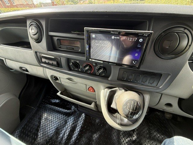 LM Coach builders Weekender Model Renault Master 3.5 ton  Horsebox
