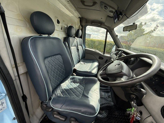 LM Coach builders Weekender Model Renault Master 3.5 ton  Horsebox - Horseboxes Up to 3.5 Tonnes in 