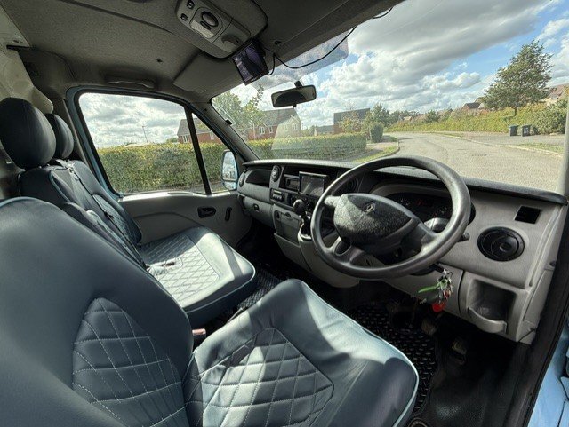 LM Coach builders Weekender Model Renault Master 3.5 ton  Horsebox - Horseboxes Up to 3.5 Tonnes