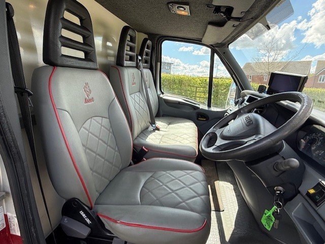Ascot Weekender Iveco Horsebox - Horseboxes 3.6-7.5 Tonnes