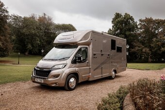 I.C.E Prestige Peugeot Horsebox