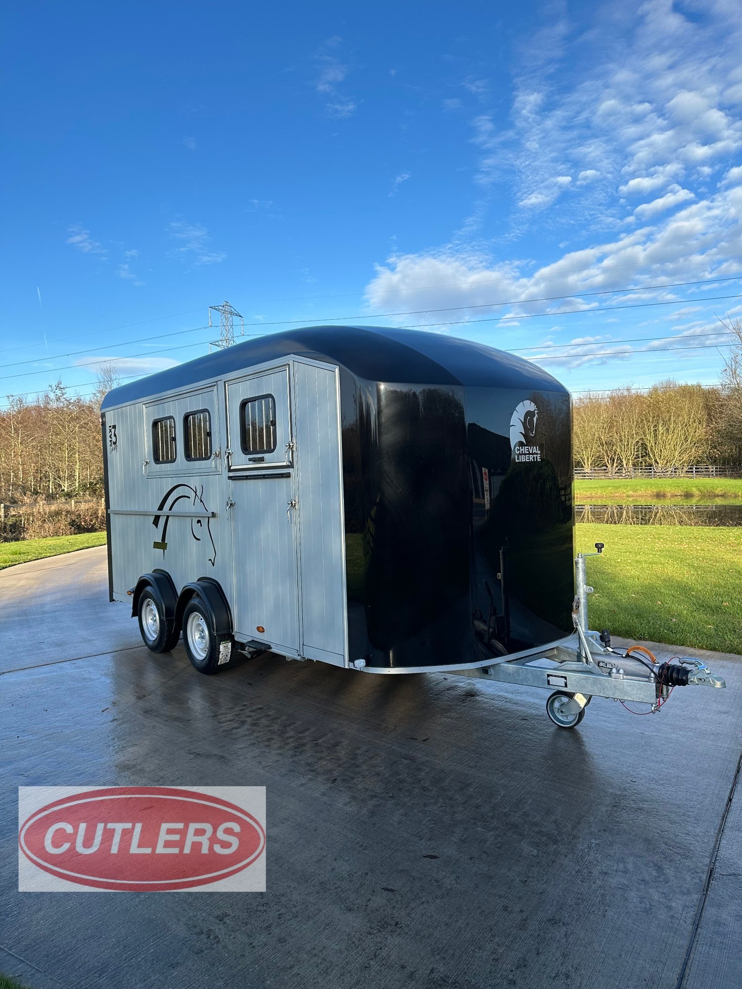 Cheval Liberte Maxi 3  Horse Trailer