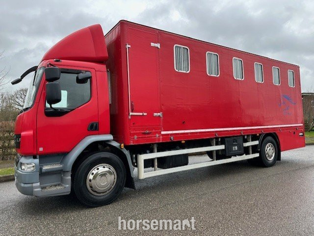 Horseboxes Over 7.6 Tonnes - Emsley-Metcalfe  DAF Horsebox