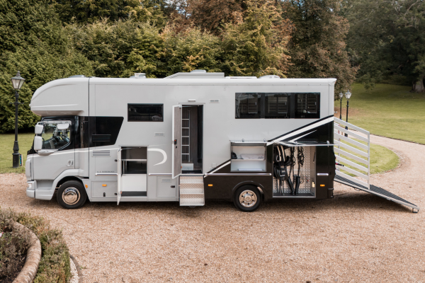 ICE Horseboxes- Luxury For Horse & Rider